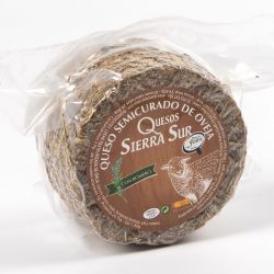 Queso Semicurado de Oveja al Romero Sierra Sur